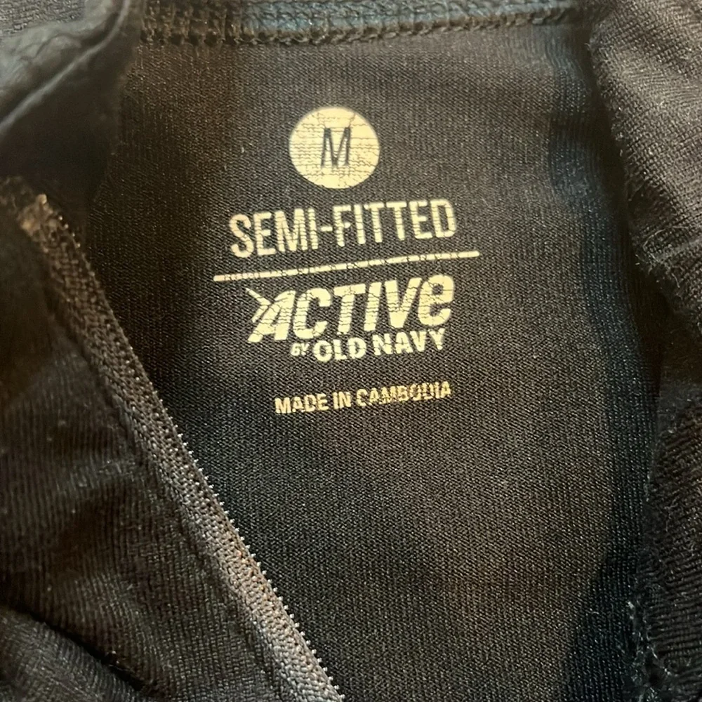 3/$25 Old Navy women’s M active wear black - Picture 3 of 8